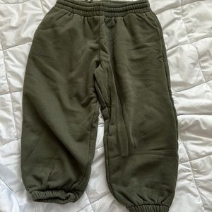 Kids pangaia track sweats size 6 yrs olive green